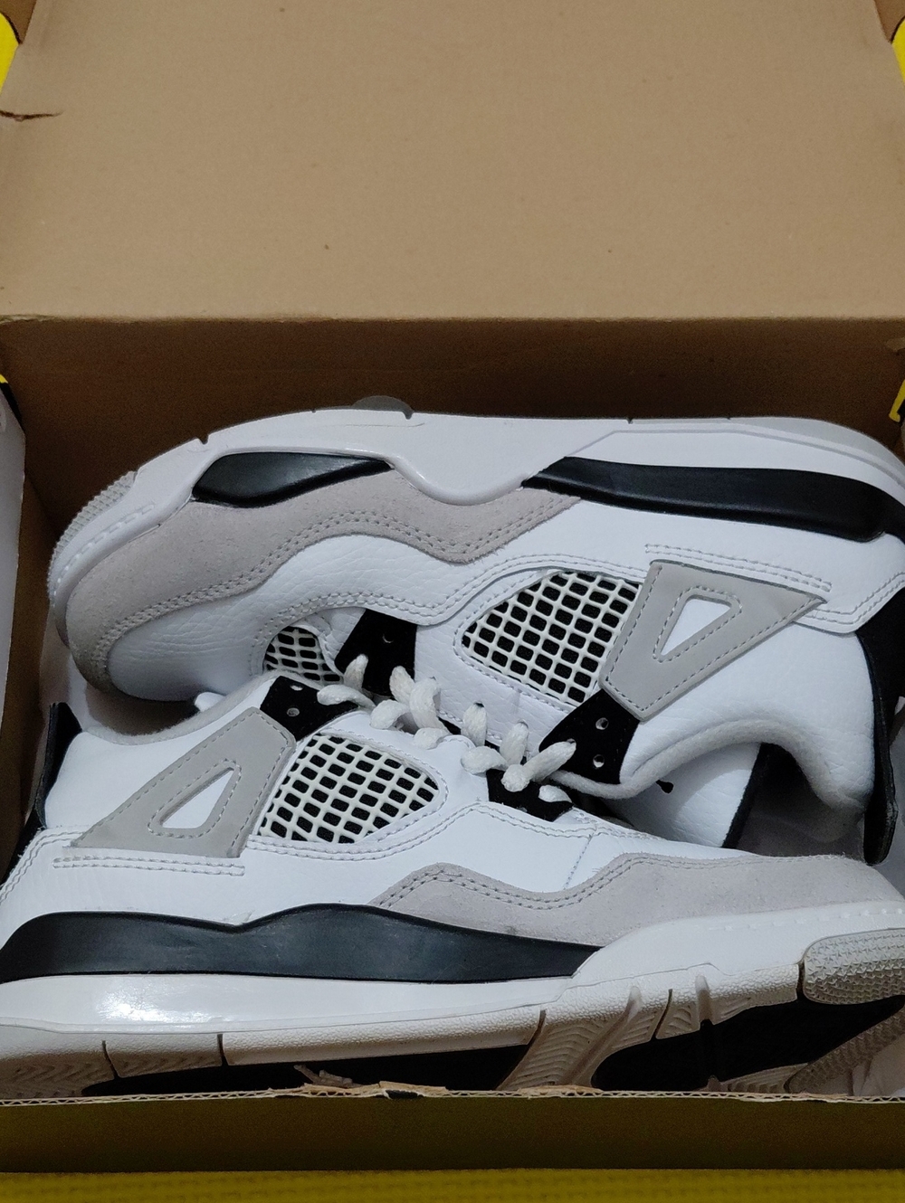 Kids JORDAN 4 RETRO SZ 2